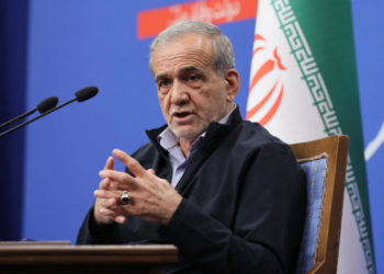Presidente Irán pide EU cumpla obligaciones acordadas en Suiza