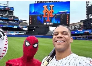 Juan Soto protagoniza promoción de la nueva película de Spider-Man