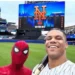 Juan Soto protagoniza promoción de la nueva película de Spider-Man