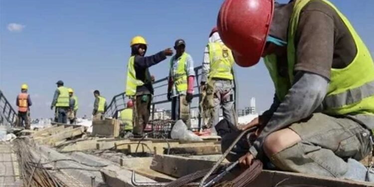 Denuncian reforma al Código de Trabajo amenaza derechos RD