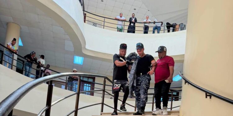 Incidente en el Palacio de Justicia de Puerto Plata obliga a intervención de la Policía Nacional