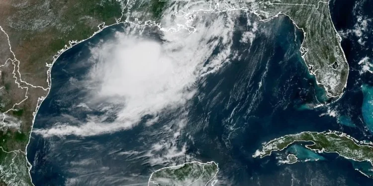 La tormenta tropical Bertha toca tierra en Luisiana, sur de EE.UU.