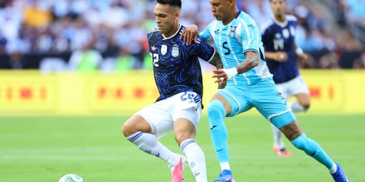 Francia y Argentina cumplen con favoritismo Copa de la FIFA