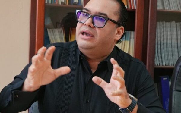 Cuestionan ganancias de ARS por más de RD$20 mil millones