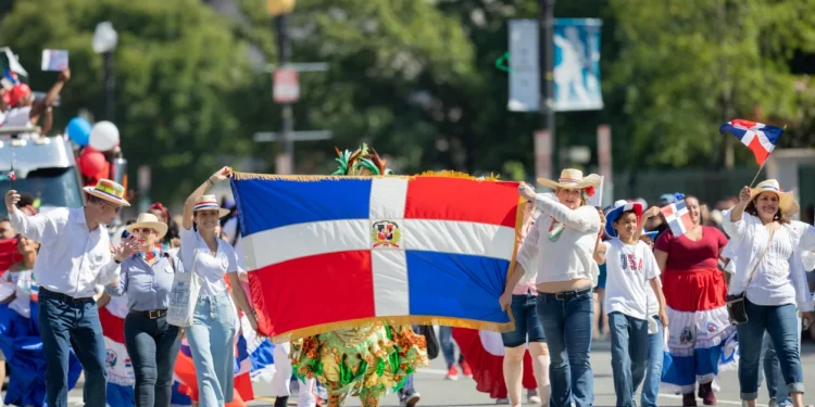 Diáspora dominicana ya supera los 3 millones de personas según informe