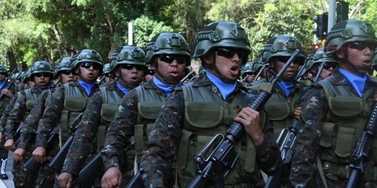 Guatemala duplicará su contingente militar en Haití hasta los 300 soldados