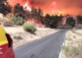 España evacúa 73,000 personas por 2 grandes fuegos forestales
