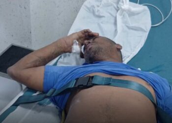 Hombre es arrestado tras herir a otro bajo custodia policial en Dajabón
