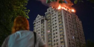 Un ataque masivo ruso contra Kiev deja al menos 17 muertos
