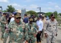 Director de migración Lee Ballester recorre instalaciones donde se instalan nuevos equipos biométricos y personal en la frontera Dajabón 