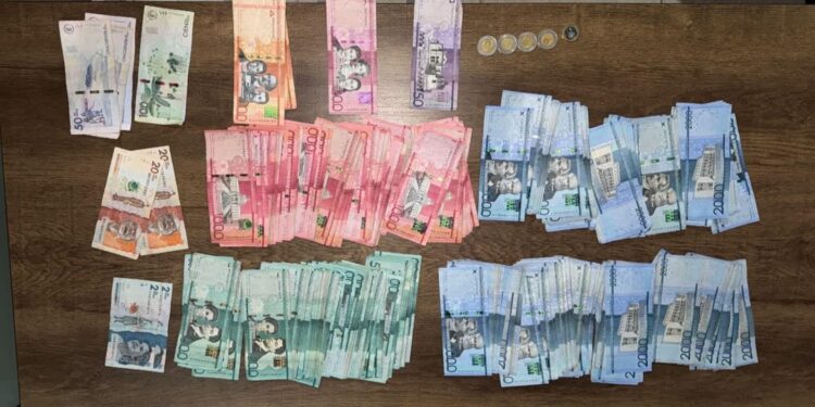 Policía captura en Puerto Plata a tres colombianos acusados de robar más de un millón de pesos en Santiago