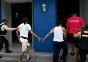Autoridades detienen varias personas y ocupan droga en la provincia Dajabón