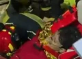 Rescatistas de RD logran sacar con vida a niño en Venezuela