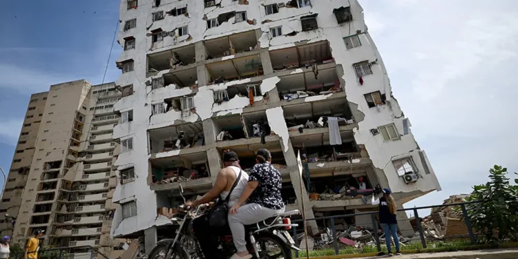 Venezuela reporta 2.645 fallecidos tras los terremotos