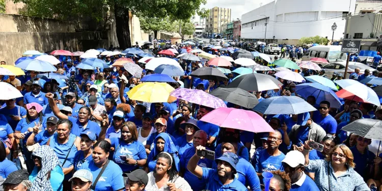 ADP exige Minerd cumplir acuerdos con los docentes