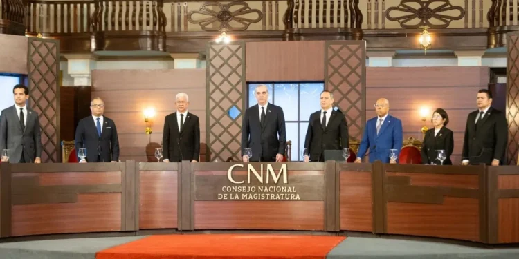 Siete jueces de la Suprema Corte enfrentan evaluación del CNM