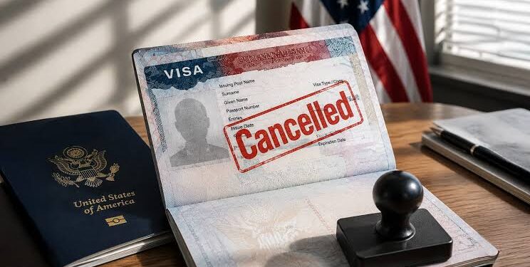 Donald Trump impulsa mayor revocación visas en historia EU