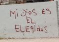 Denuncian pintadas de cruces y mensajes religiosos en distintos puntos de Puerto Plata