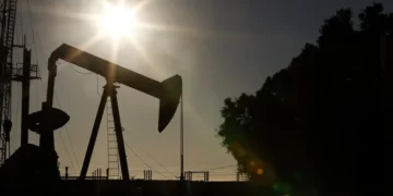 Petróleo de Texas sube un 0,52 % tras negar Trump conversaciones «programadas» con Irán