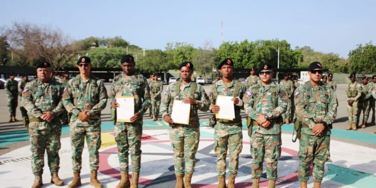 Ejército reconoce a soldados que rechazaron soborno durante operativo en Santiago Rodríguez