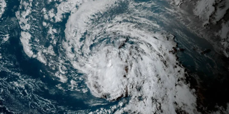 Tormenta Dolly continúa moviéndose rápido hacia el oeste