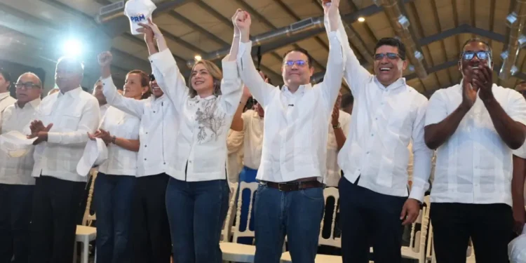 PRM recibe propuestas surgidas de recorridos y consultas territoriales