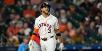 Jeremy Peña entre los mejores campocortos ofensivos de MLB