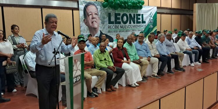 Leonel: ningún Puerto Seco puede limitar las actividades comerciales en la frontera