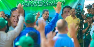 Leonel inicia en Montecristi consultas con sectores productivos del país