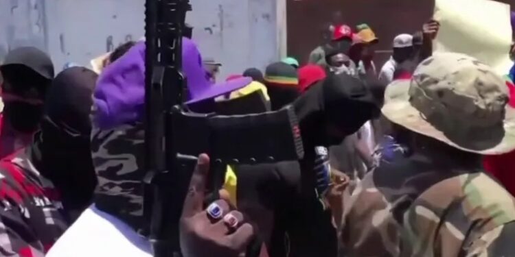 HAITI: Liberan 13 secuestrados luego de matanza del domingo