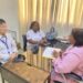 Takeshi Mukai y la Dra. Zaberkis Rodríguez visitan directora del Distrito Educativo 13-04 en Dajabón