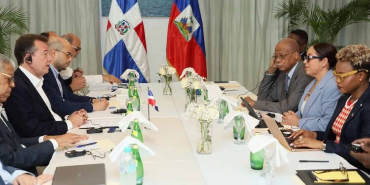 Dominicana y Haití impulsarán despliegue fuerza antipandillas