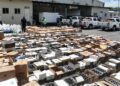 Desmantelan una de mayores fábricas de alcohol adulterado