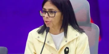 Gobierno venezolano dice que ha entregado más de 700 viviendas a afectados