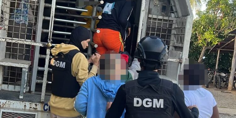 DGM continúa control migratorio y reporta 1,471 extranjeros interdictados este lunes
