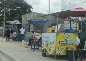 Alcaldía de Dajabón otorga 72 horas para retirar negocios improvisados frente al nuevo hospital provincial