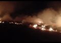 Incendio provocado por desaprensivos provoca daños en salud de residentes en localidades de Dajabón