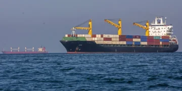 Irán condiciona apertura Ormuz a que EU cumpla compromisos