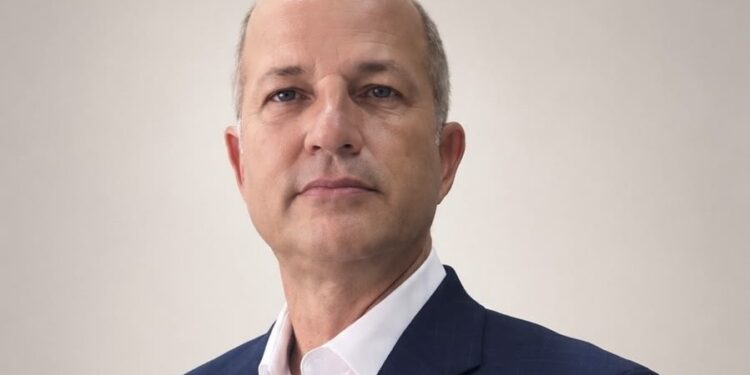 Poder ejecutivo designa doctor Víctor Hugo Carrasco Nebot viceministro del Ministerio Administrativo de la Presidencia