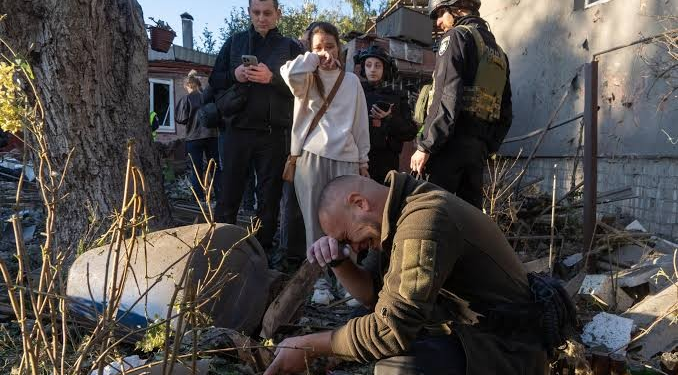 Tres muertos y 40 heridos dejan ataques Rusia sobre Ucrania