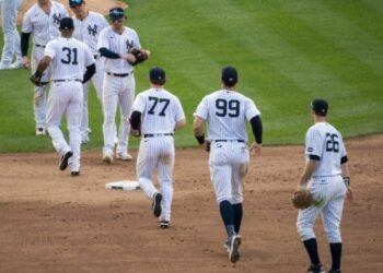 Deportes Yankees apalean a Boston y toman ventaja en playoffs de GL