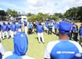 Luis Gil integra entrenamientos del Licey con miras beisbol RD
