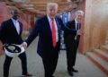EU: Donald Trump insiste en amenaza de «aniquilar» a Irán