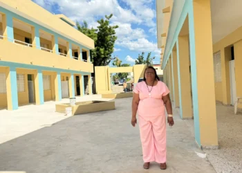 Persiste conflicto por nombre y entrega de escuela en Barrio Norte Dajabón