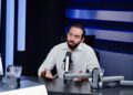 Especialista en inteligencia artificial advierte que depender de la IA para tareas simples puede reducir habilidades cognitivas