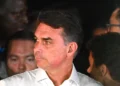 Flávio Bolsonaro dice que un juez le ha pedido entregar su pasaporte