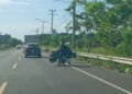 Motoristas y conductores cometen a diario acciones imprudentes y peligrosas en las vías de Puerto Plata