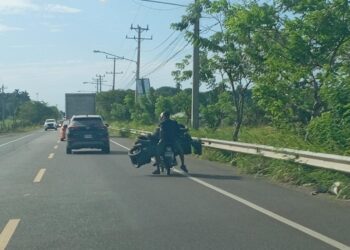 Motoristas y conductores cometen a diario acciones imprudentes y peligrosas en las vías de Puerto Plata
