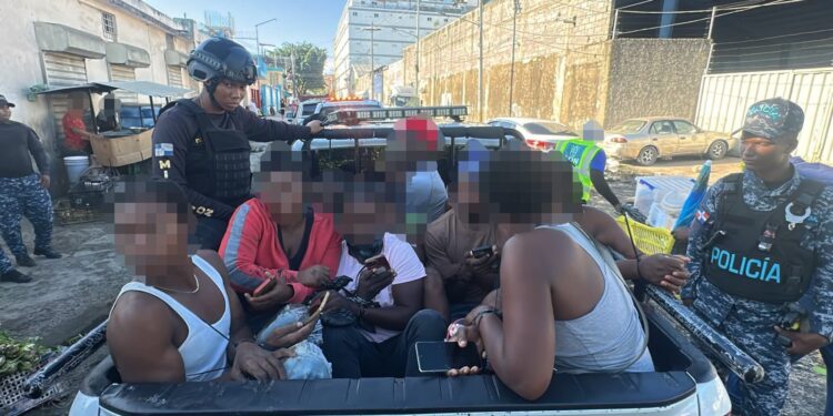 DGM deporta a 4,319 extranjeros durante operativos del fin de semana