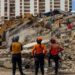 Derrumbes de edificios y graves daños por sismo 7.7 en Panamá